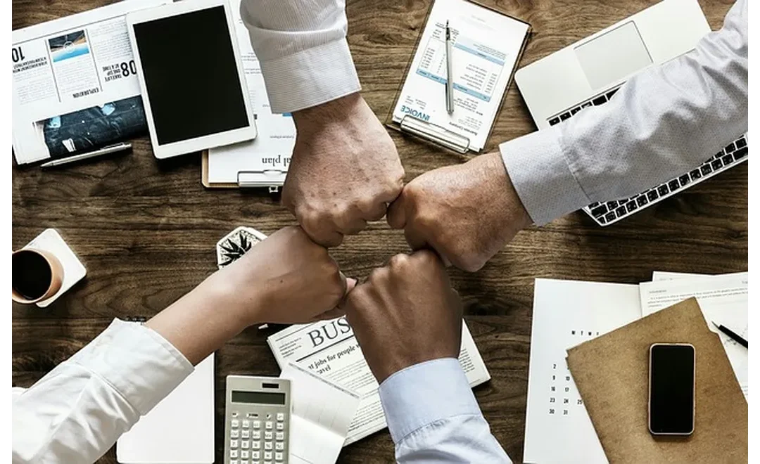 Unlocking Facebook Gold: Micro-Influencers & Co-Creation