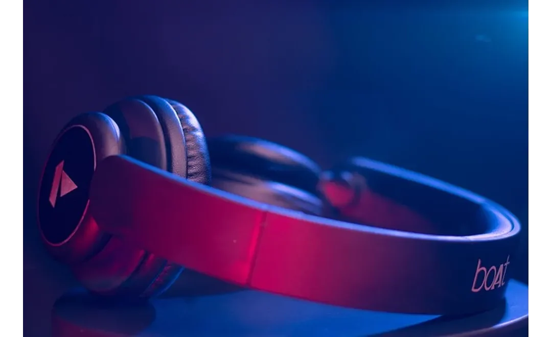 Facebook Whispers: Turning Social Listening into Gold