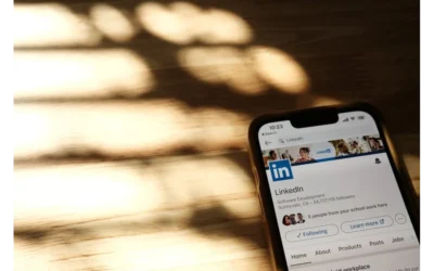 LinkedIn Automation: My Chat with Molly About AI Superpowers