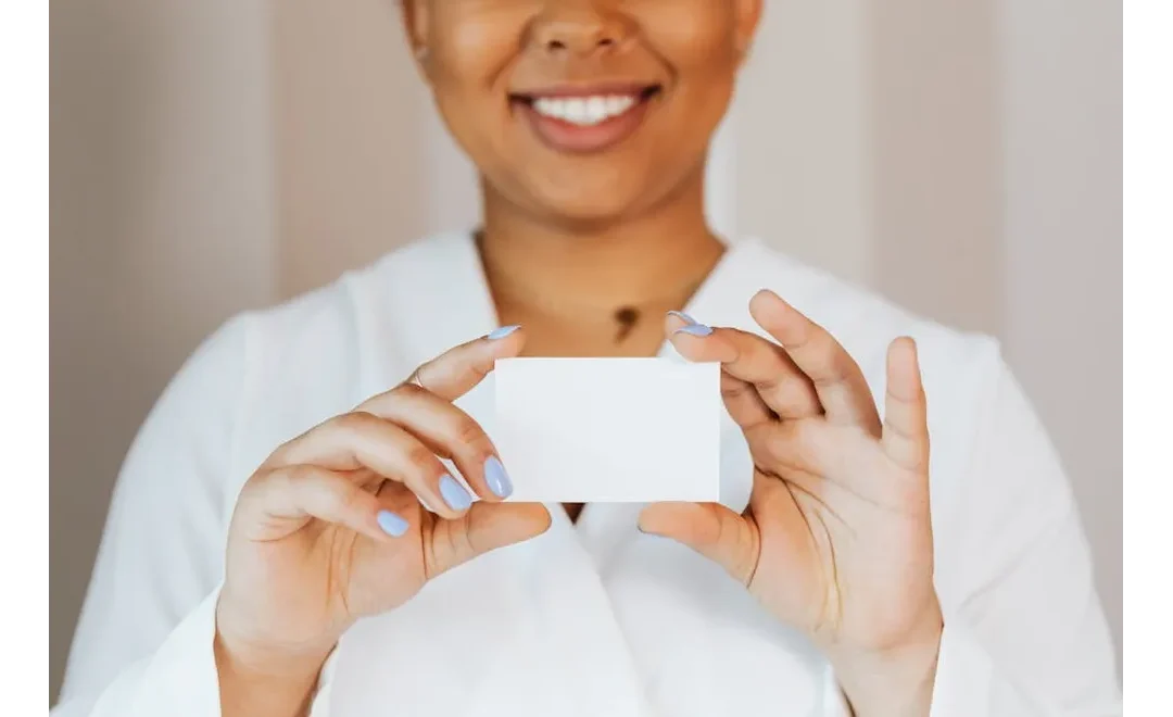 Beyond the ‘About’ Section: My LinkedIn Journey to Hyper-Personalized Outreach