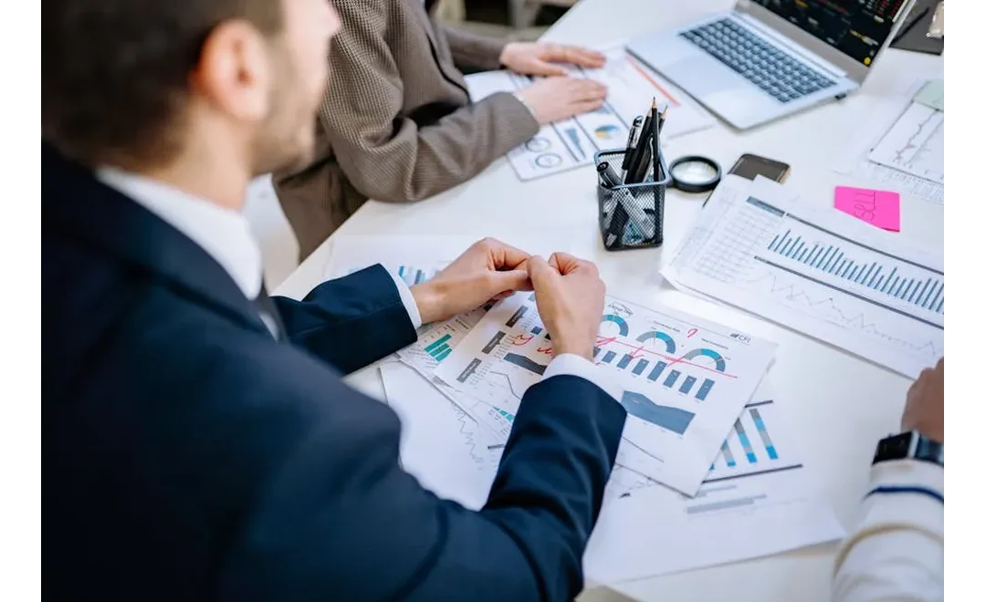 LinkedIn Goldmine: Unlocking Hyper-Personalisation for Business Growth