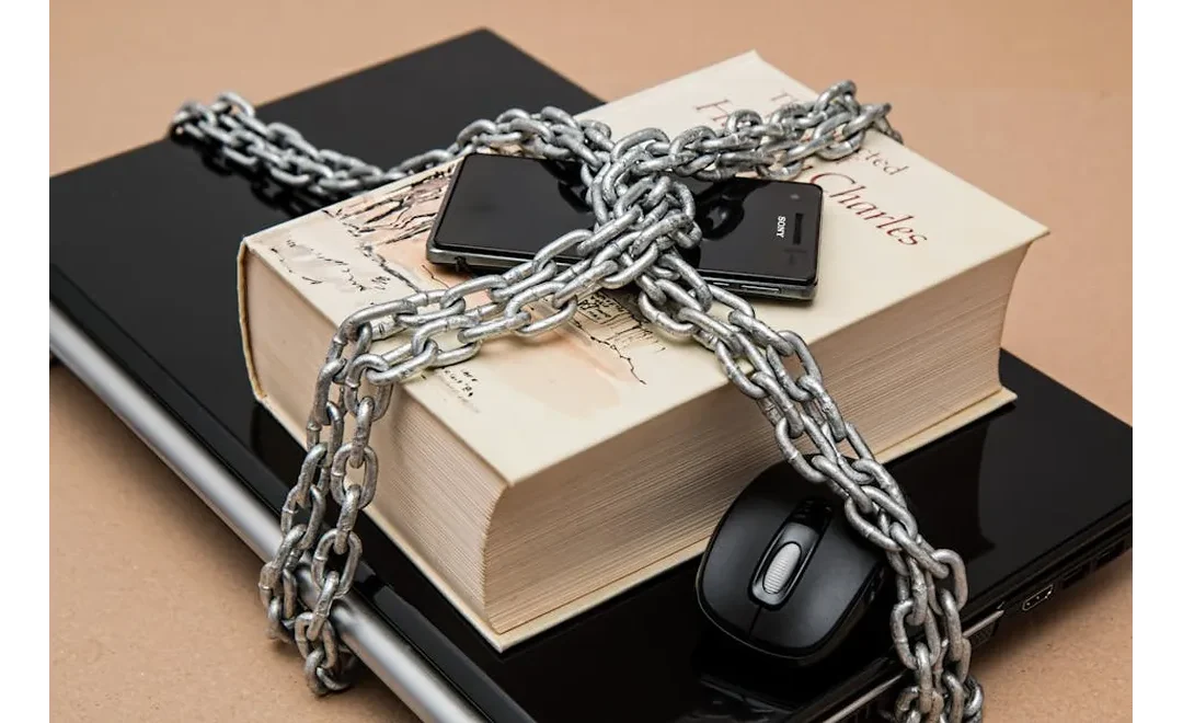 Email Nirvana: Personalization Without the Privacy Panic!