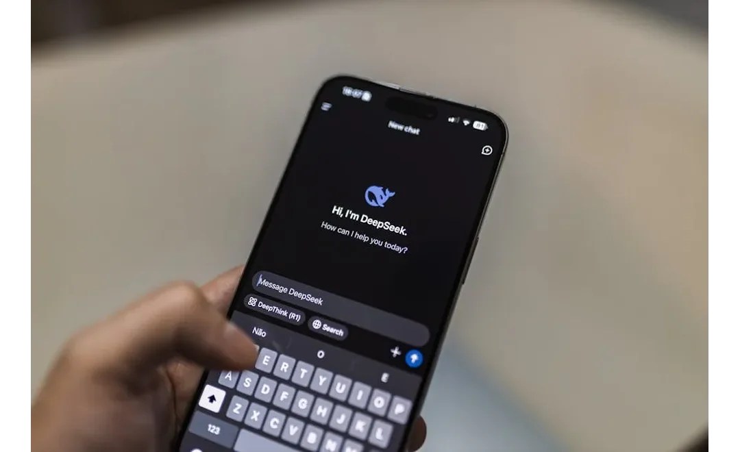 Level Up Your Emails: Interactive Magic with AI