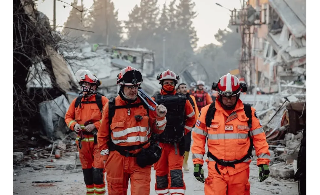 Turning the Tide: How X Can Salvage a Crisis and Rebuild Your Reputation